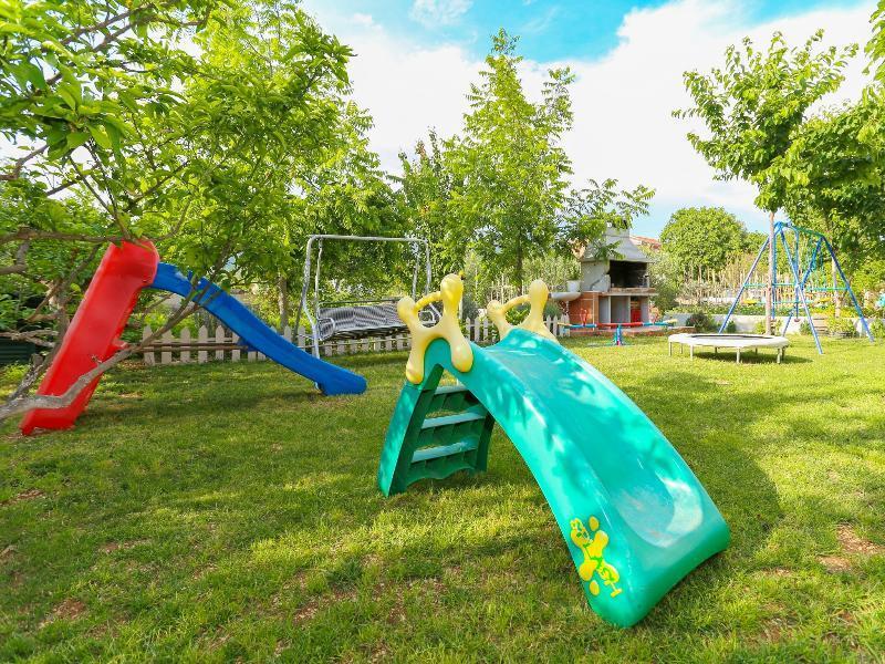 Apartments Damir Kaštel Štafilić Kültér fotó